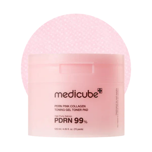 פדי טונר ג'ל קולגן וורוד של מדיקיוב Medicube PDRN Pink Collagen (70 פדים) המכילים 99% PDRN סלמון טהור להבהרה, מיצוק והענקת לחות מוגברת לעור הפנים. קוסמטיקה קוריאנית מקורית