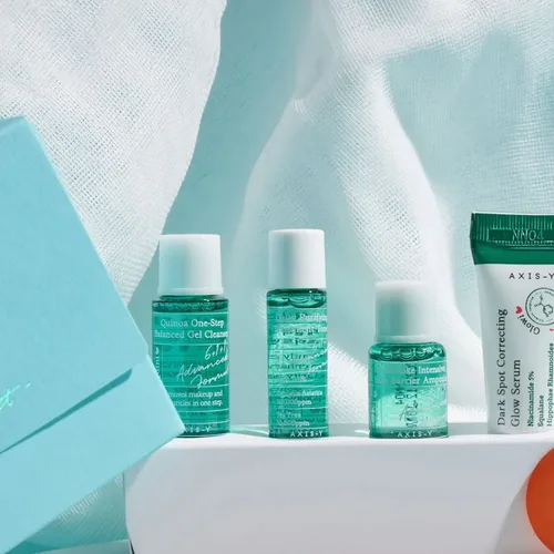 AXIS-Y The Mini Glow Set | אקסיס וואי מארז מיני גלו לטיפול בפיגמנטציה והענקת זוהר