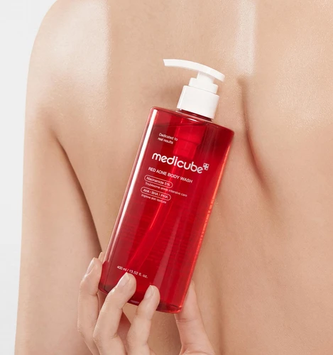 Medicube Red Acne Body Wash 400ml | מדיקיוב סבון גוף רד אקנה 400 מ"ל