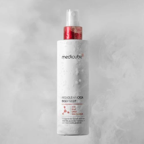 Medicube Red Succinic Acid Body Mist 150ml | מדיקיוב מיסט גוף רד חומצה סוקסינית 150 מ"ל
