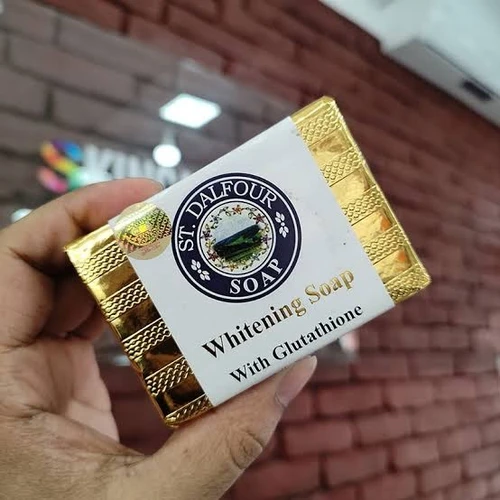 סנט דלפור סבון פנים וגוף עם גלוטתיון 135 גרם | St. Dalfour Whitening Soap With Glutathione