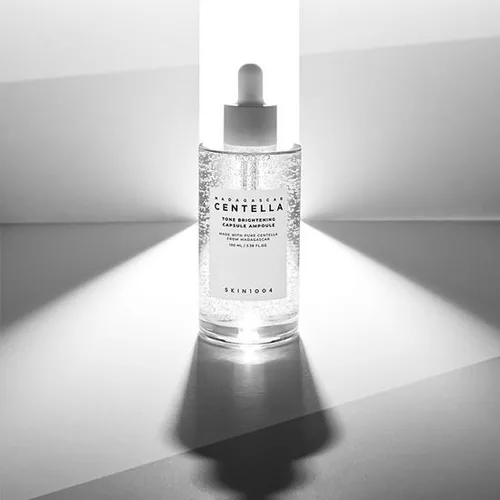 סקין 1004 אמפולת קפסולות להבהרה וזוהר - SKIN1004 Madagascar Centella Tone Brightening Capsule Ampoule (100ml) - לטיפול בפיגמנטציה ומראה עור קורן