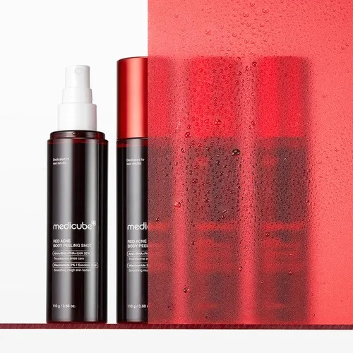 מדיקיוּב פילינג גוף לטיפול באקנה ופגמים - Medicube Red Acne Body Peeling Shot (110g) - למראה עור גוף חלק, נקי וזוהר