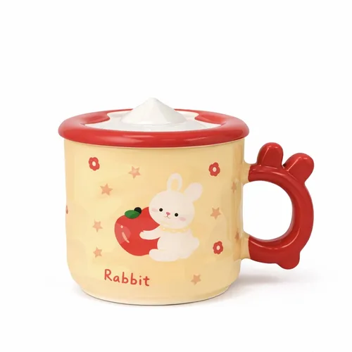 Cute Rabbit & Fruit Ceramic Mug with Lid 380ml | ספל ארנב ופירות מתוק עם ידית אדומה ומכסה תואם