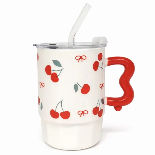 Red Cherry Pattern Ceramic Cup with Lid and Straw 450ml | ספל קרמיקה דובדבנים עם מכסה אטום וקשית רב-פעמית