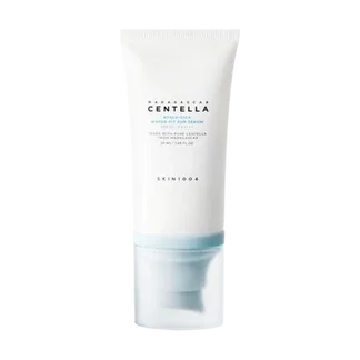 סקין 1004 סרום הגנה היקאלורוני - SKIN1004 Madagascar Centella Hyalu-Cica Water-Fit Sun Serum SPF50+ PA++++ (50ml) - הגנה עוצמתית ולחות עמוקה